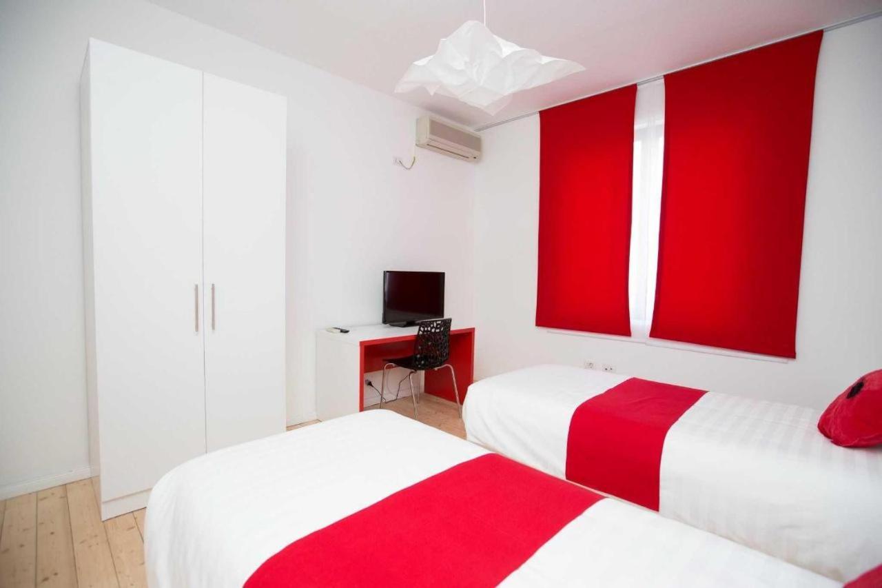 Hotel Rimini ติรานา ภายนอก รูปภาพ